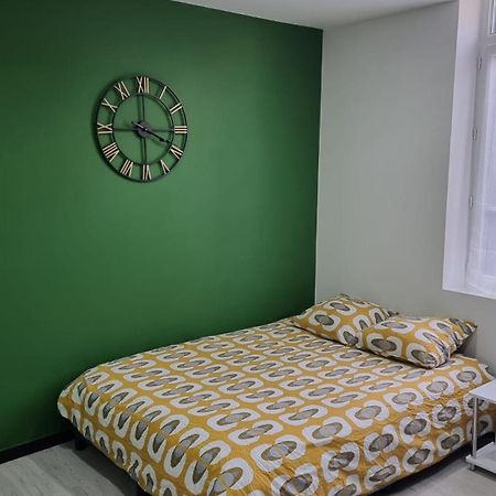 Studio Hibiscus Tout Confort, Renove Сен-Кантен Екстер'єр фото